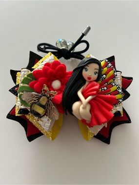 Handmade Hair Accessory (Unique Piece). Like New. A little Fairy.